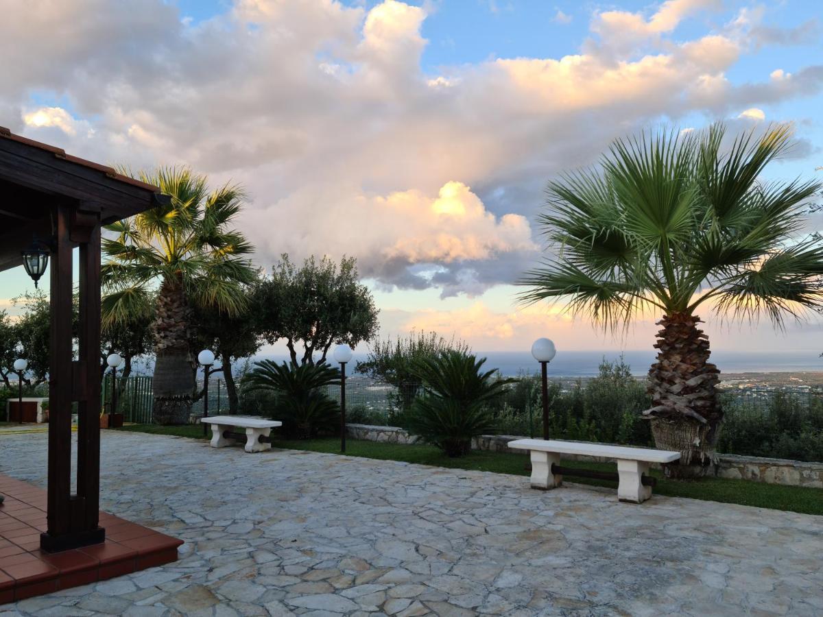 Villa Maremonti Monopoli Buitenkant foto